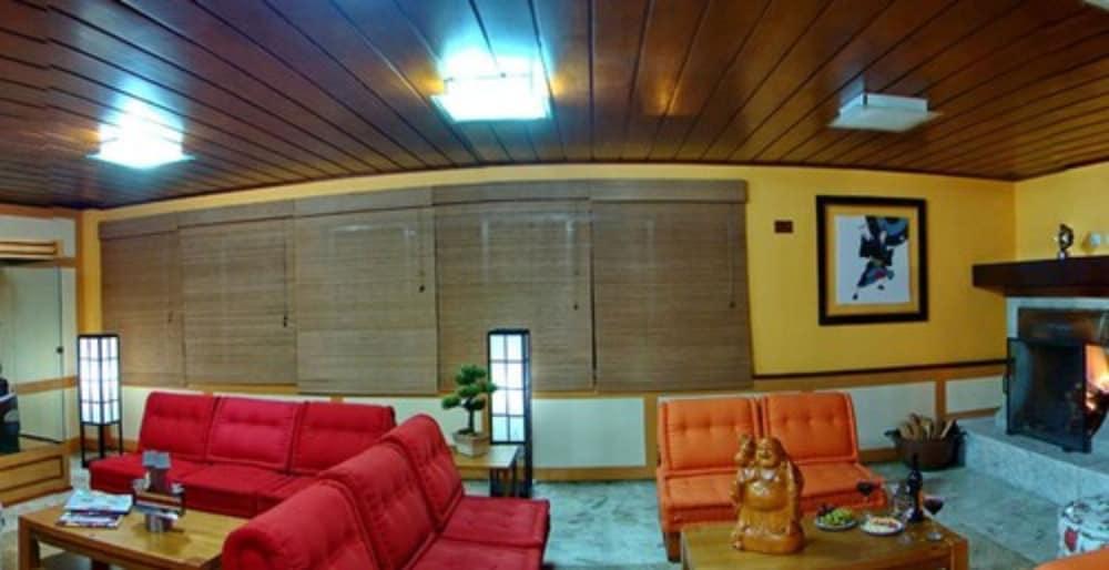 Hotel Matsubara Campos do Jordão Extérieur photo